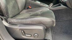 Volvo Xc40 2.0 B4P R DESIGN Pro 5dr Auto Petrol Estate